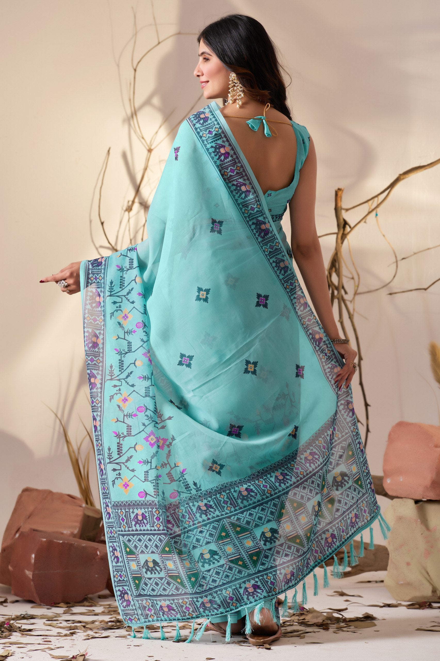 Sea Green Tribal Elegance Soft Georgette Saree