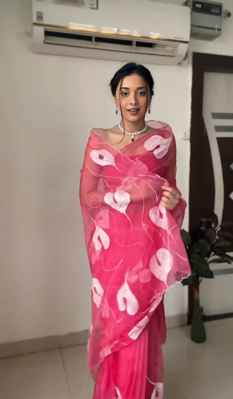 Soft Organza Printed Saree with Matching Plain Blouse – Elegant & Lightweight