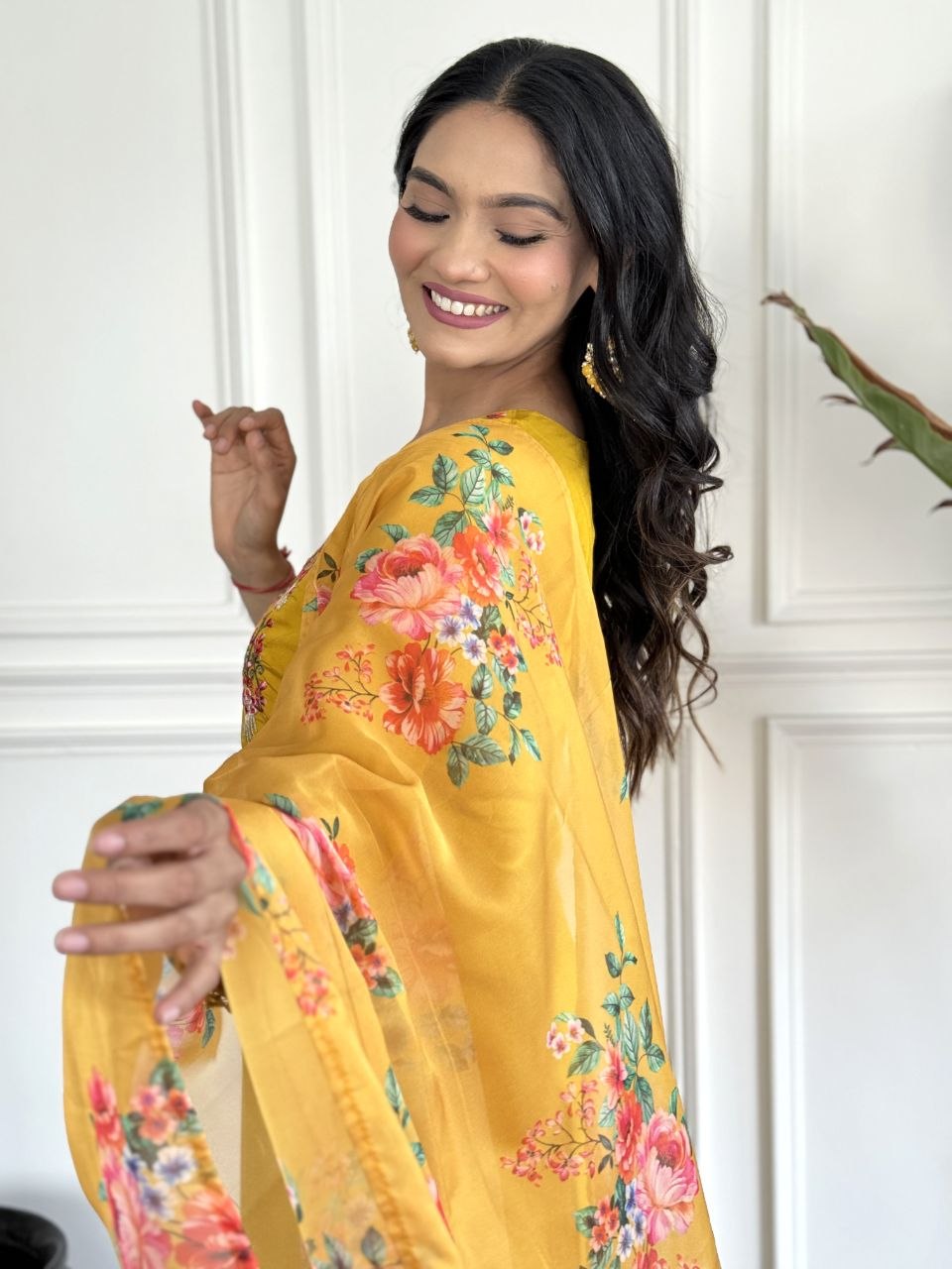 Pure Viscose D Chinon Kurta Set with Organza Dupatta
