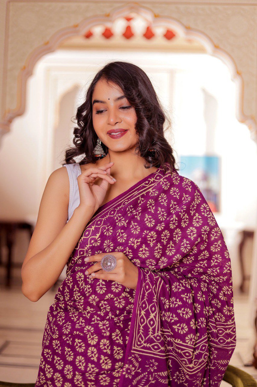 Purple Printed Cotton Ready-to-Wear Saree with White Unstitched Blouse