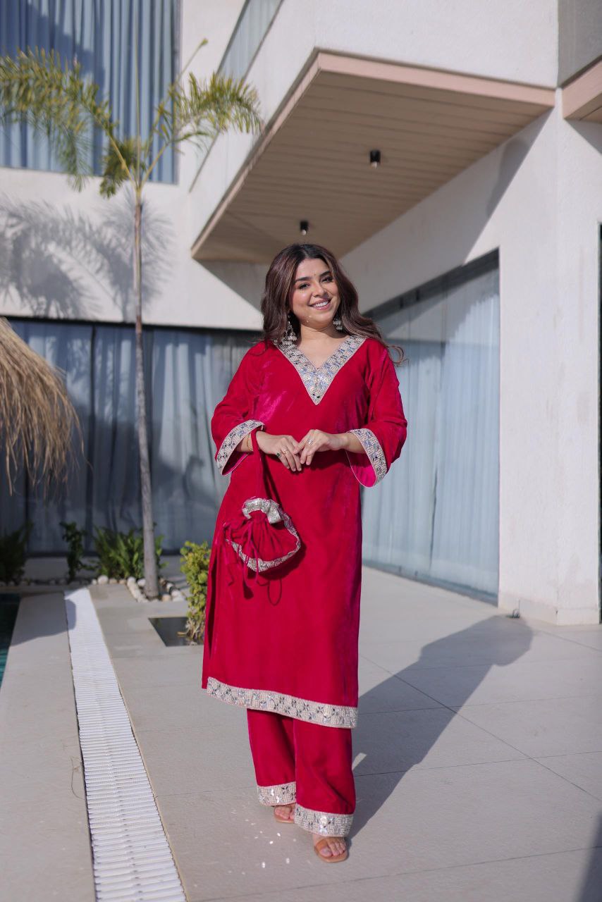 Premium Velvet Kurti Set with Mirror Work & Batwa