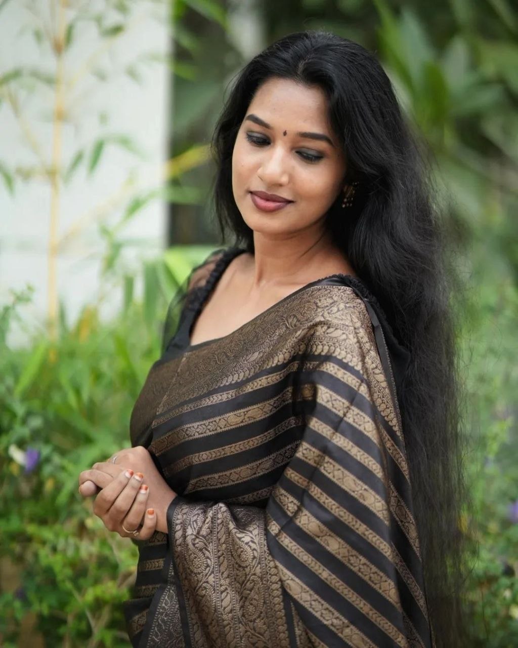 Banarasi Soft Lichi Silk Saree with Rich Pallu & Jacquard Work