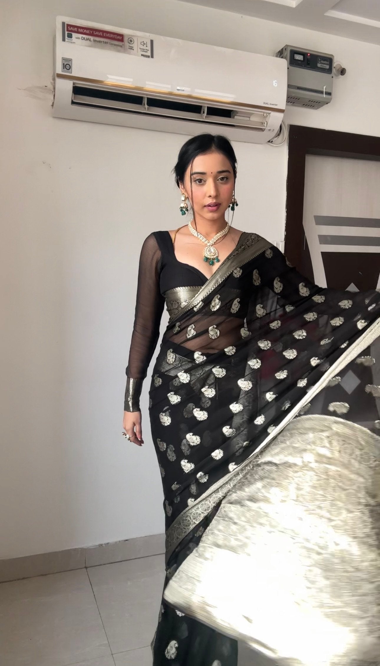 Black Cotton Weaving Ready-to-Wear Saree