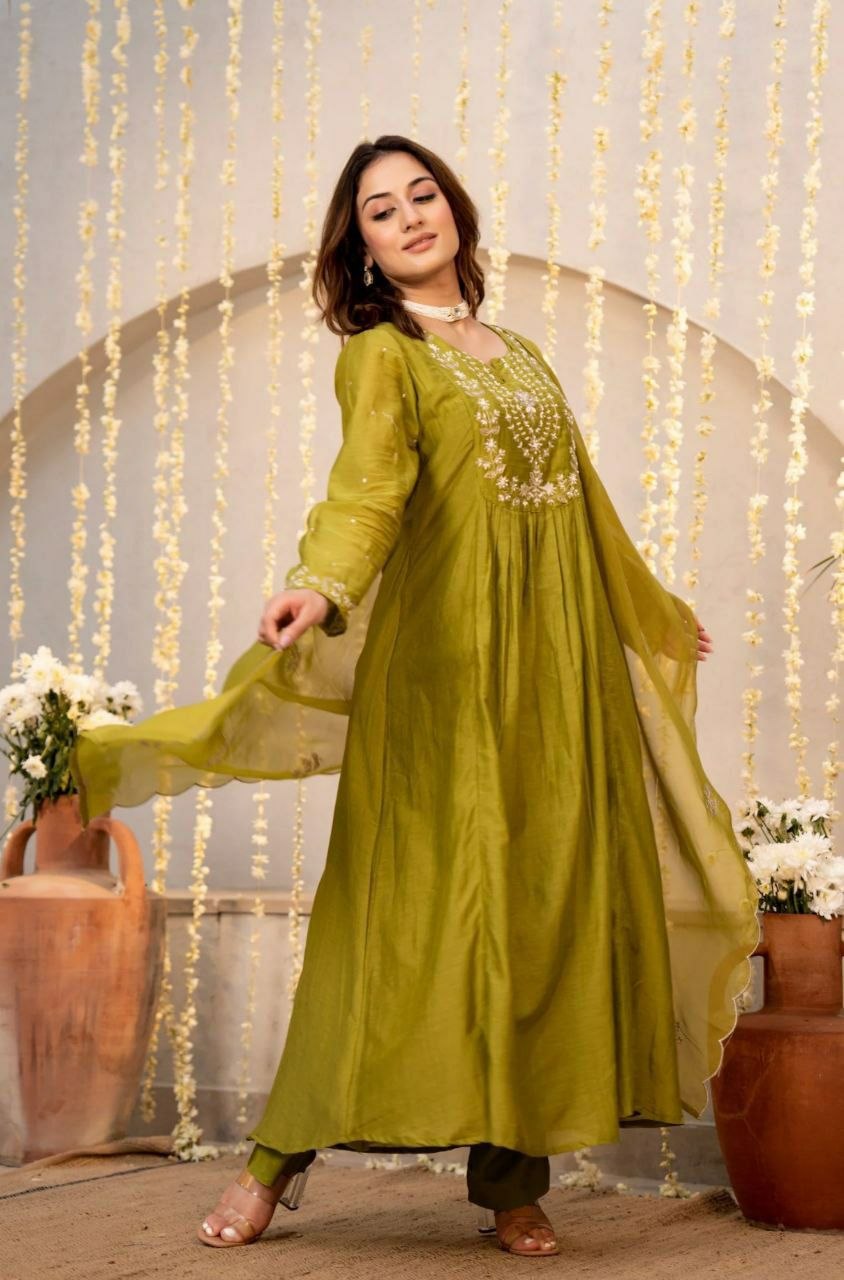 Pure Viscose Chanderi Silk Kurta Set with Embroidered Dupatta