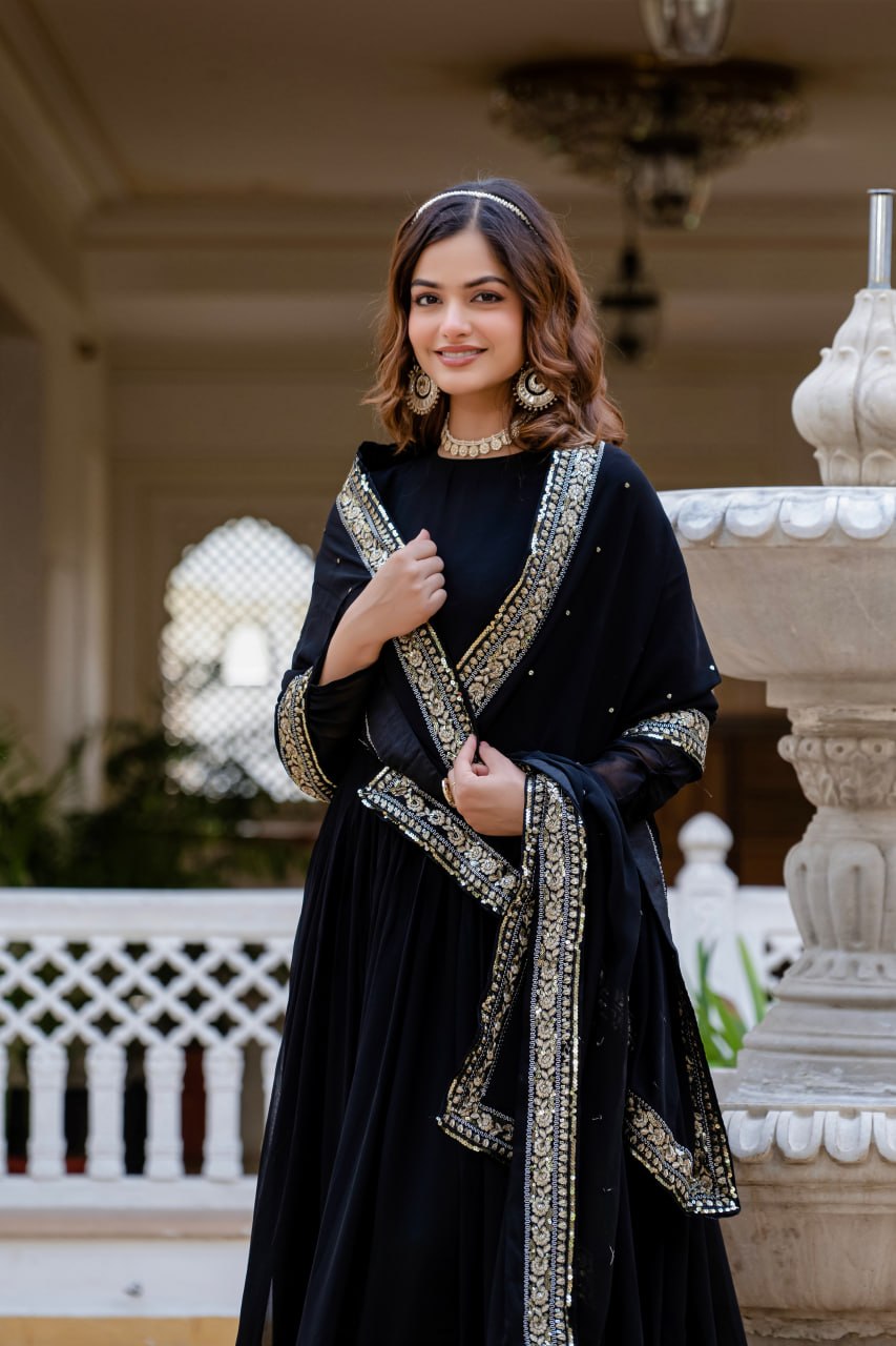 Black Faux Blooming Embroidered Gown with Dupatta – Designer Party Wear