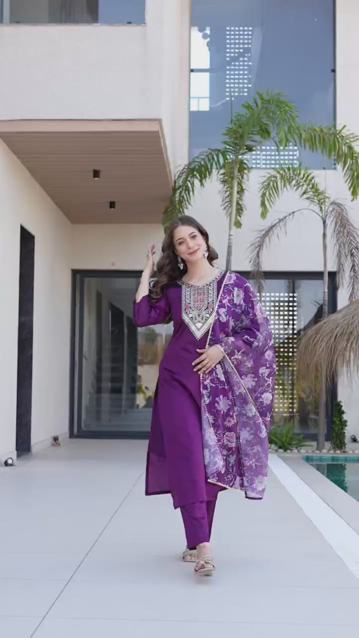 Viscose Chanderi Cotton Silk Embroidered Kurti Pant Set with Organza Jacquard Dupatta
